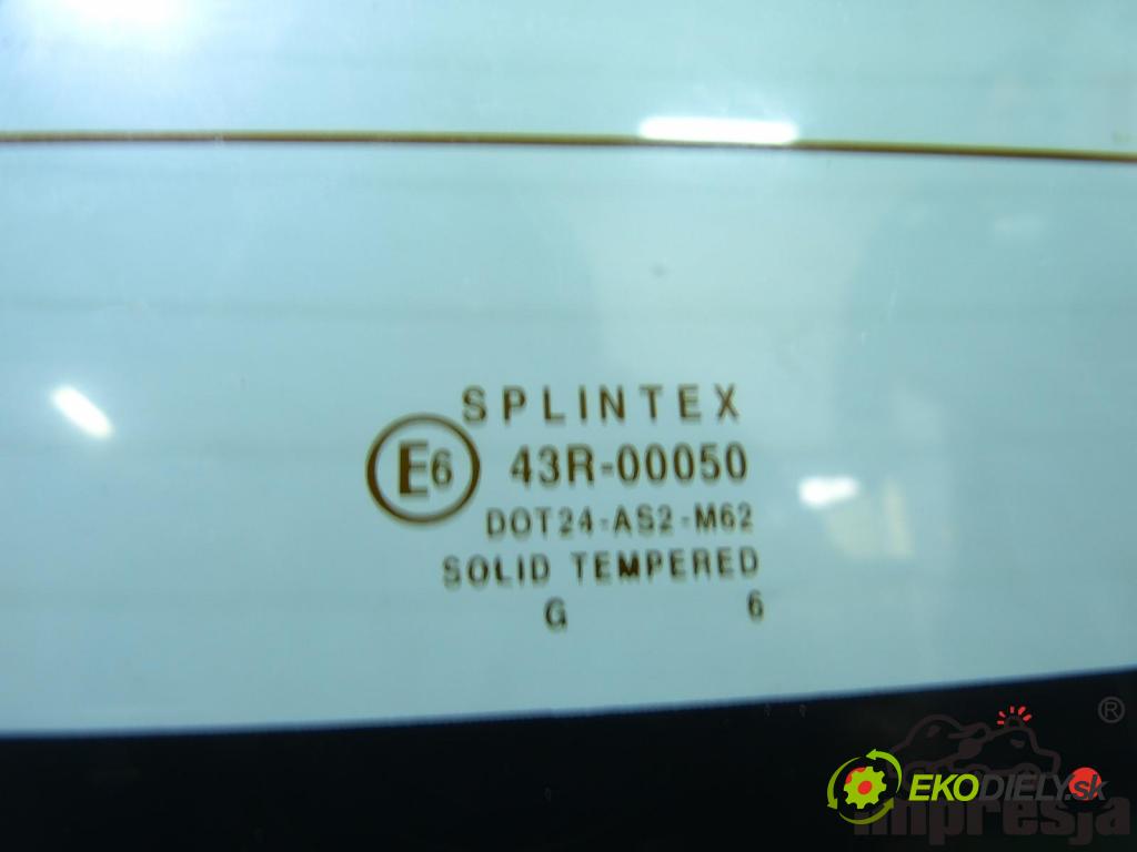 Citroen C1 1.0 68 hp  50 kW 1000 cm3  okno zadní část  (Okna zadní)