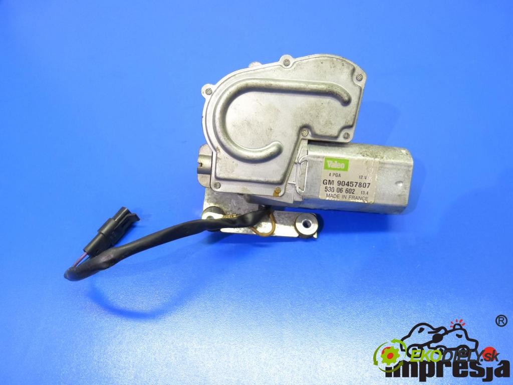 Opel Omega B 1994-2003 2.0 16V 136hp  100 kW 2000 cm3  motor stěrače zadní část