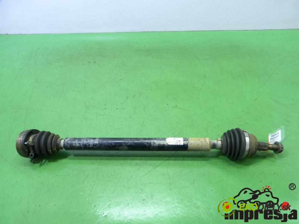 Vw Golf IV 1997-2003 1.9 SDI 68 HP  50 kW 1900 cm3  Poloos pravá  (Poloosy)