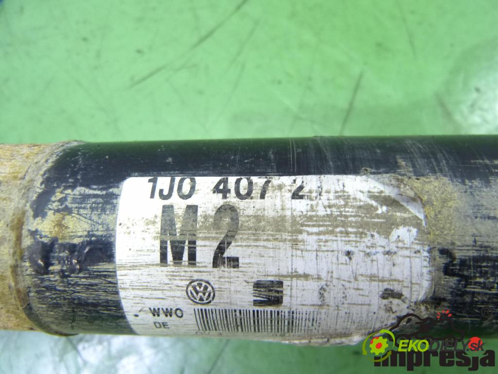 Vw Golf IV 1997-2003 1.9 SDI 68 HP  50 kW 1900 cm3  Poloos pravá  (Poloosy)