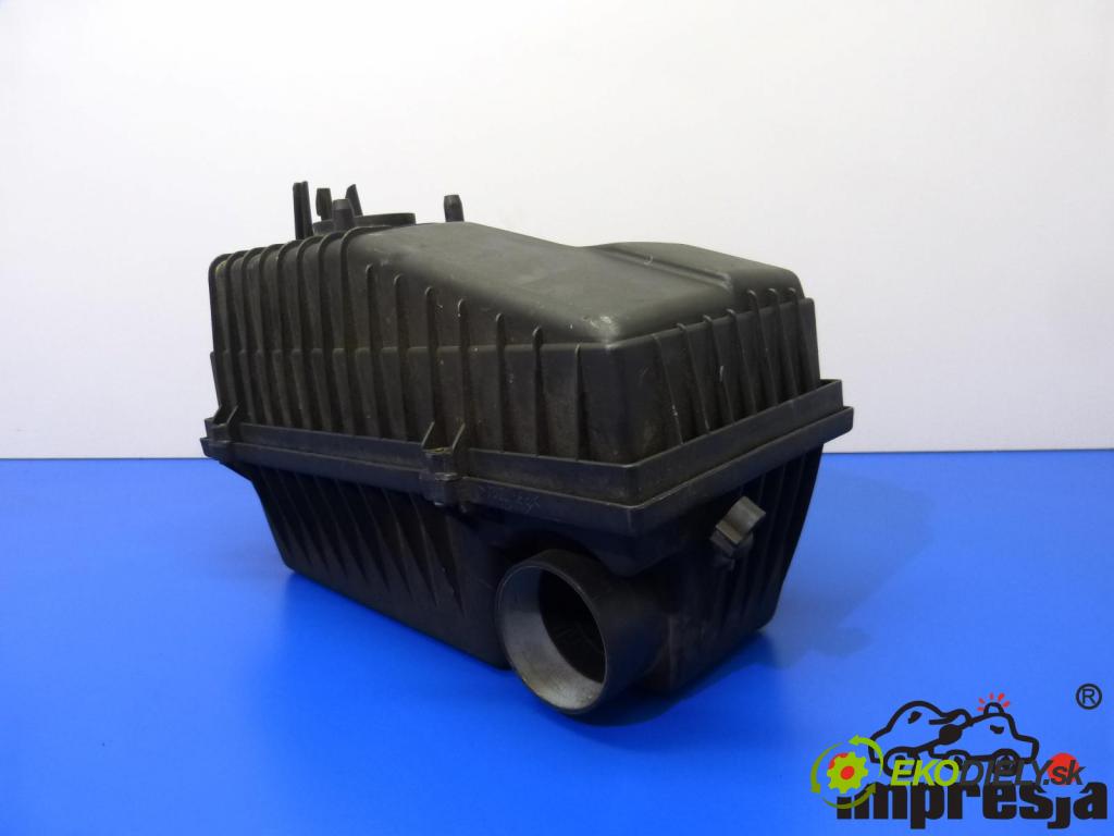 Citroen Xantia 1.8 16V 110 hp  81 kW 1800 cm3  obal filtra vzduchu  (Kryty filtrů)