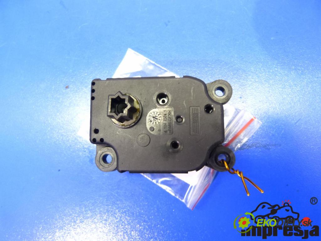 Ford Focus Mk3 2010-2018 1.6 TDCI 116 HP  85 kW 1600 cm3  Motorček kúrenia 