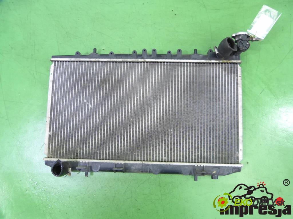 Nissan Primera P10 1990-1998 2.0 16V   2000 cm3  Chladič  (Chladiče)