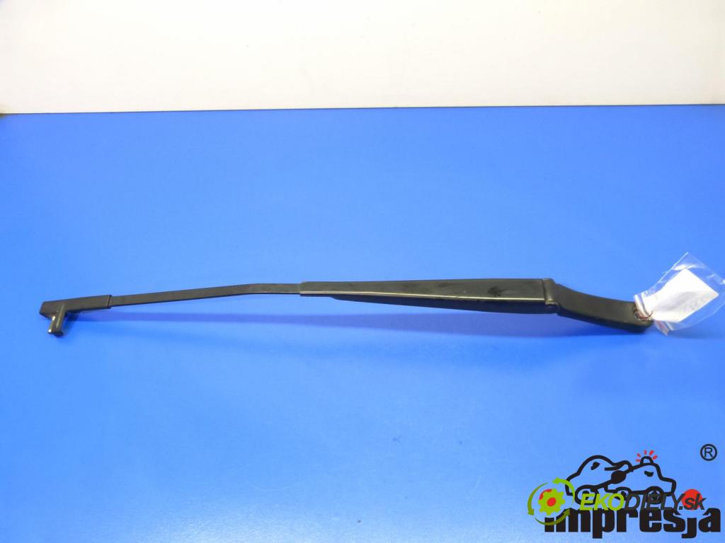 Vw Touran I 2003-2015 přední část P climatronic Európa grafitový ( 5dHB 03-06 A