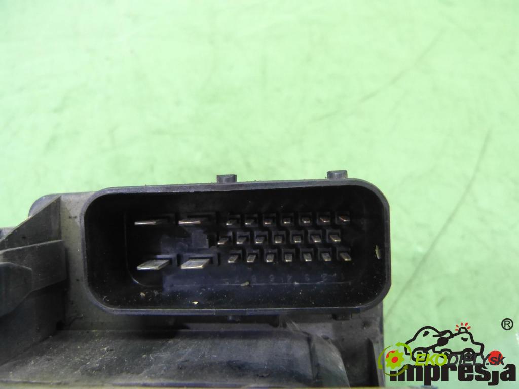 Seat Alhambra 1996-2010 1.9 TDI 110 HP  81 kW 1900 cm3  Pumpa ABS  (Pumpy ABS)