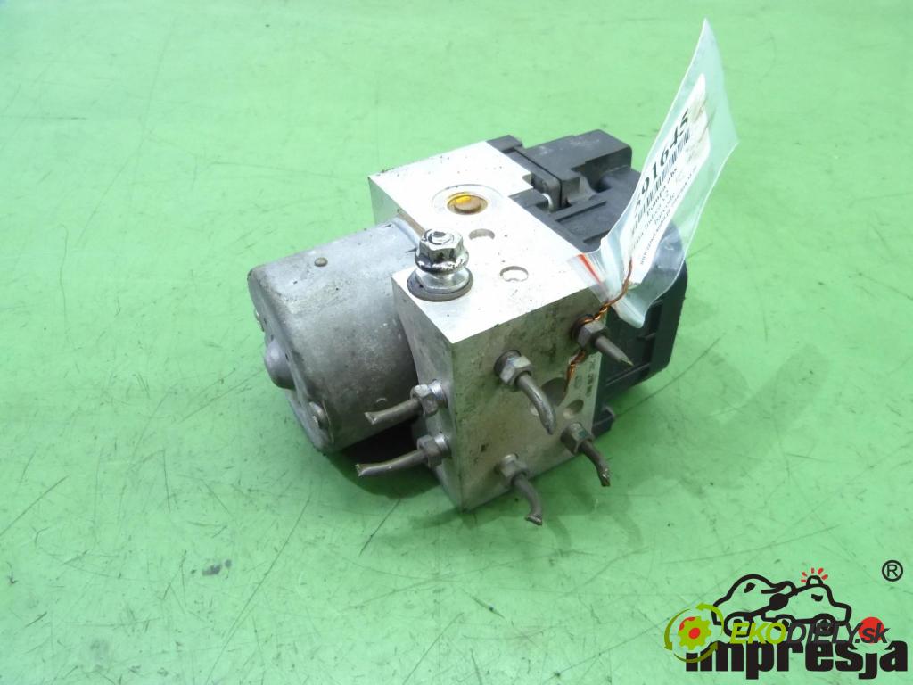 Tata Indica v2 1.4 16V 84 HP  62 kW 1400 cm3  Pumpa ABS  (Pumpy ABS)