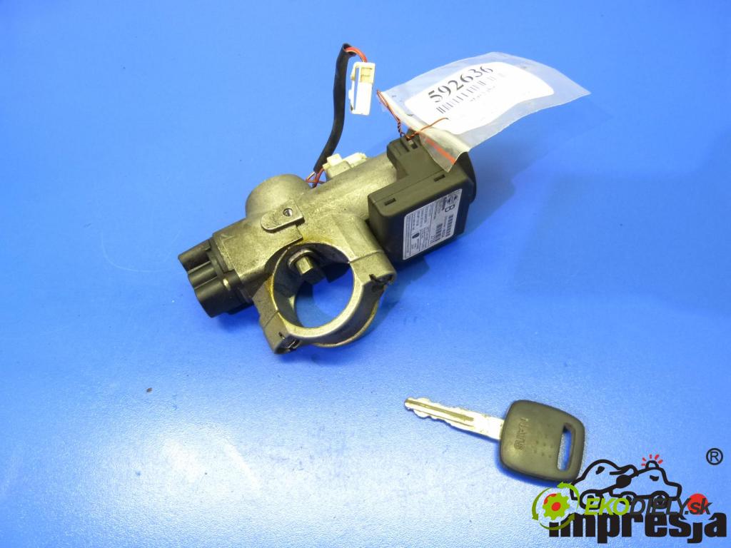 Nissan Almera N16 2000-2006 1.5 16V 90 HP  66 kW 1500 cm3  spinačka  (Spínacie skrinky a kľúče)