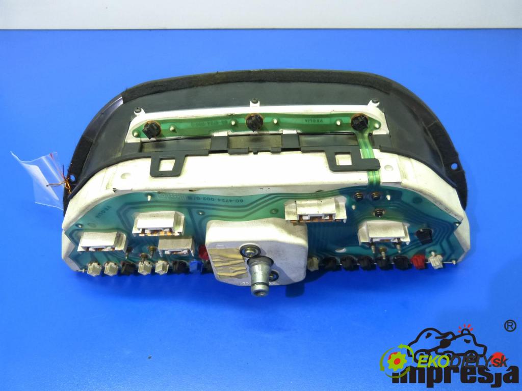 Fiat Uno 1.0 8V   1000 cm3  Prístrojovka  (Prístrojové dosky, displeje)