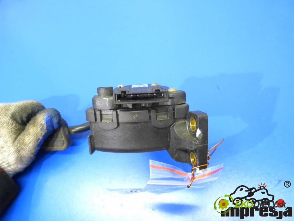 Vw Sharan I 1995-2010 1.9 TDI 110 HP  81 kW 1900 cm3  pedále  (Pedále)