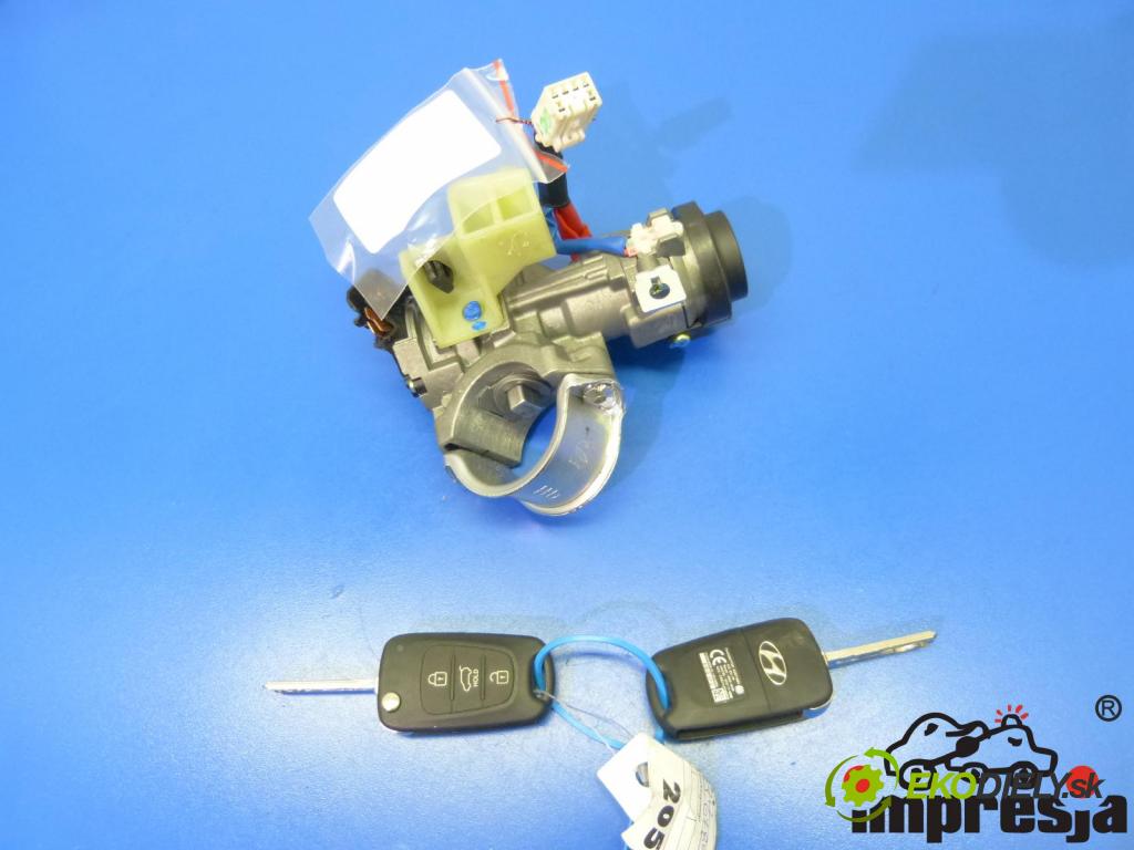 Hyundai I30 II 2012-2016 1.4 16V 101 hp  74 kW 1400 cm3  spínačka  (Spínací skříňky a klíče)