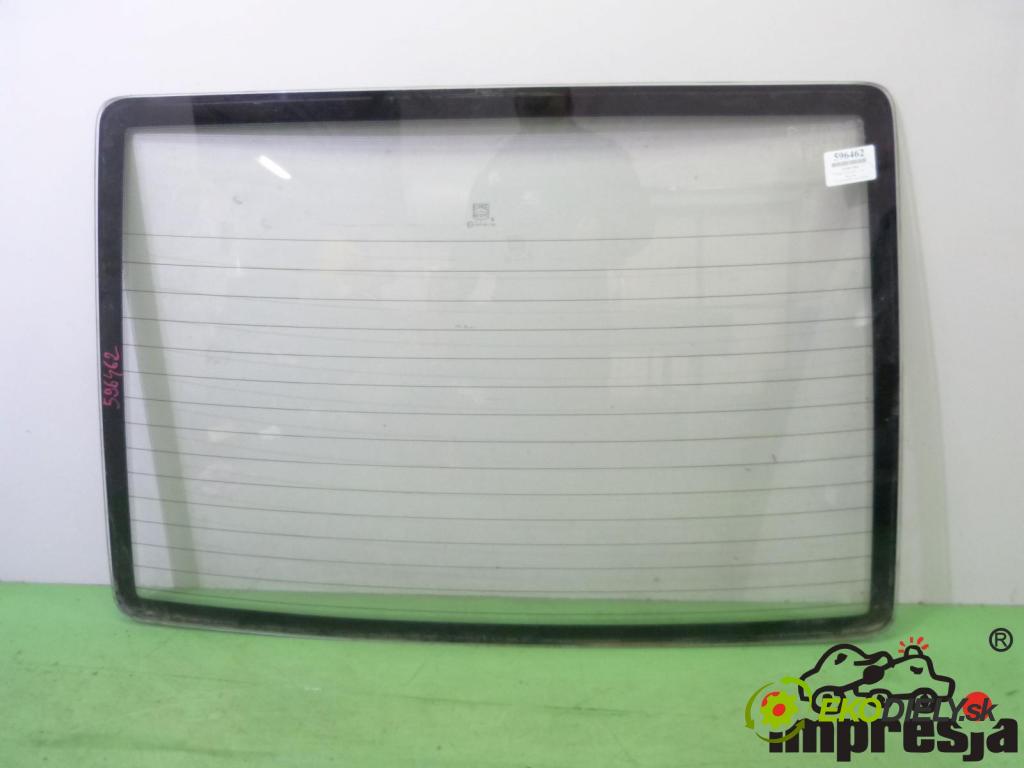 Polonez Caro/atu 1.6   1600 cm3  okno zadní část  (Okna zadní)