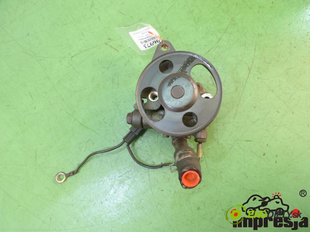 Mazda 323f 1.8 16V 114 HP  84 kW 1800 cm3  Pumpa servočerpadlo  (Servočerpadlá, pumpy riadenia)