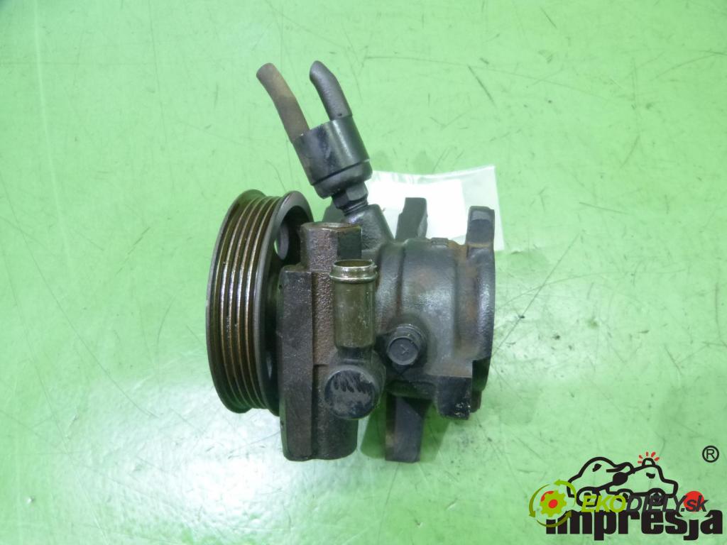 Toyota Corolla E11 1997-2002 1.4 16V   1400 cm3  Rúrka servočerpadlo