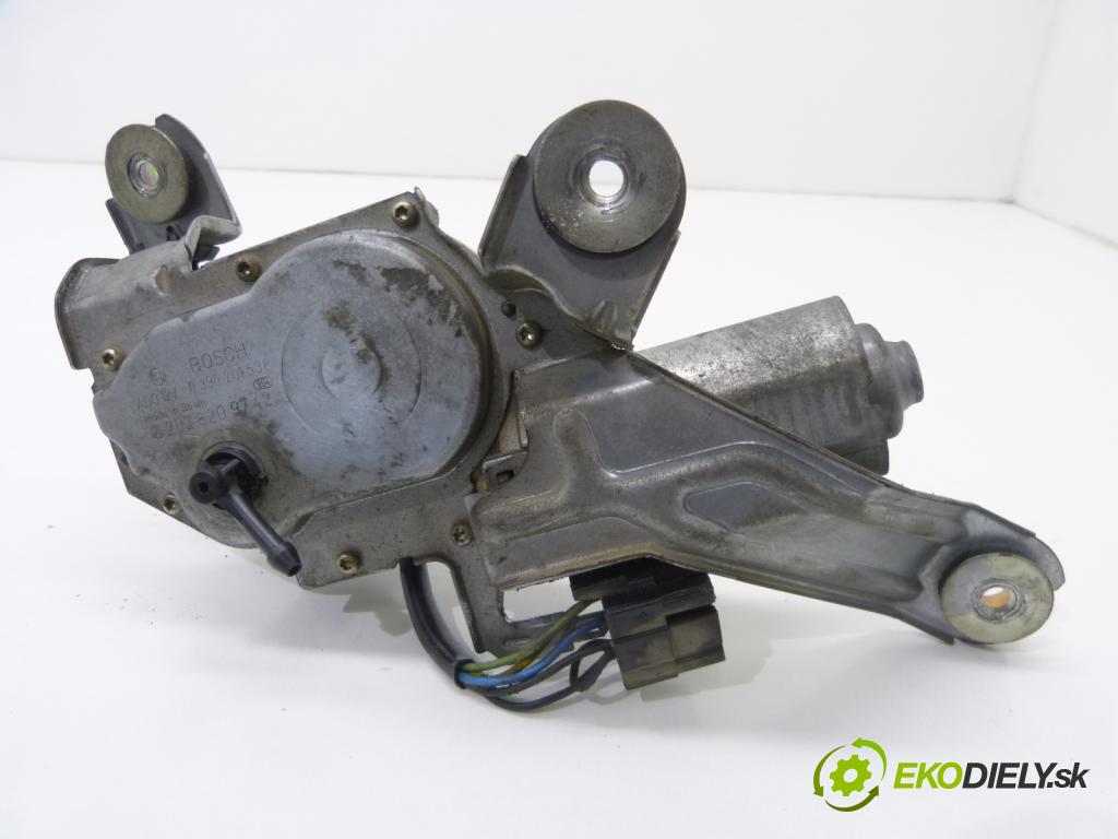 Mercedes C W202 1993-2001 2.2d 121 hp 89 kW 2200 cm3 motor stěrače zadní část