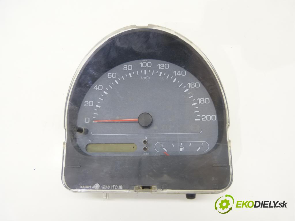 Fiat Multipla 1998-2004 1.9 JTD 105 HP  77 kW 1900 cm3  Prístrojovka  (Prístrojové dosky, displeje)