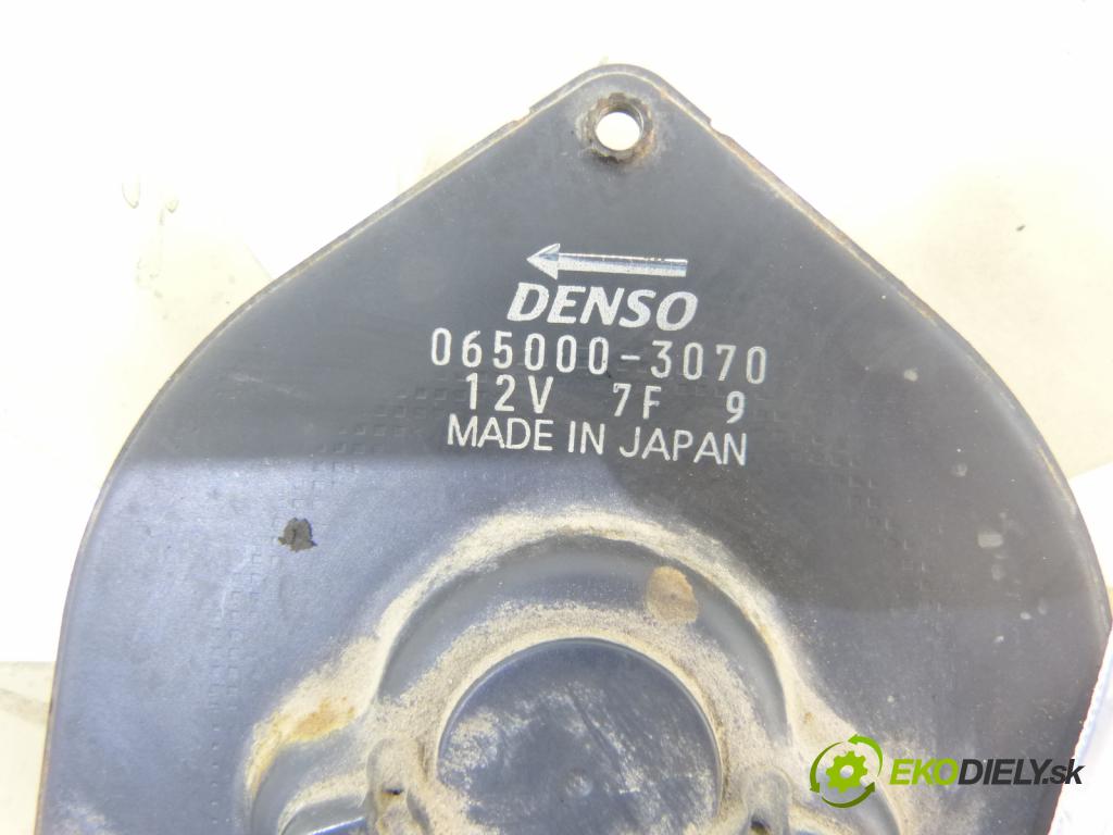 Honda Jazz II 2002-2008 1.4 8V 83 HP  61 kW 1400 cm3  Ventilátor chladiča