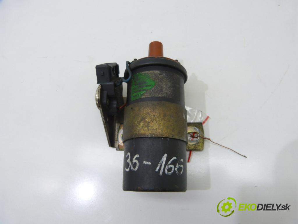 Vw Passat B3 1988-1993 2.0 16V 136 HP  100 kW 2000 cm3  Cievka zapaľovacia  (Zapaľovacie cievky, moduly)