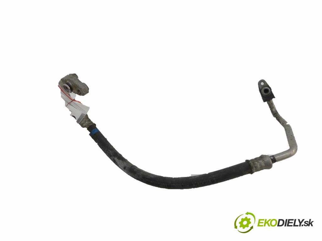 Toyota Auris I 2006-2013 1.3 VVTI 101 HP  74 kW 1330 cm3  Rúrka klimatizácie 
