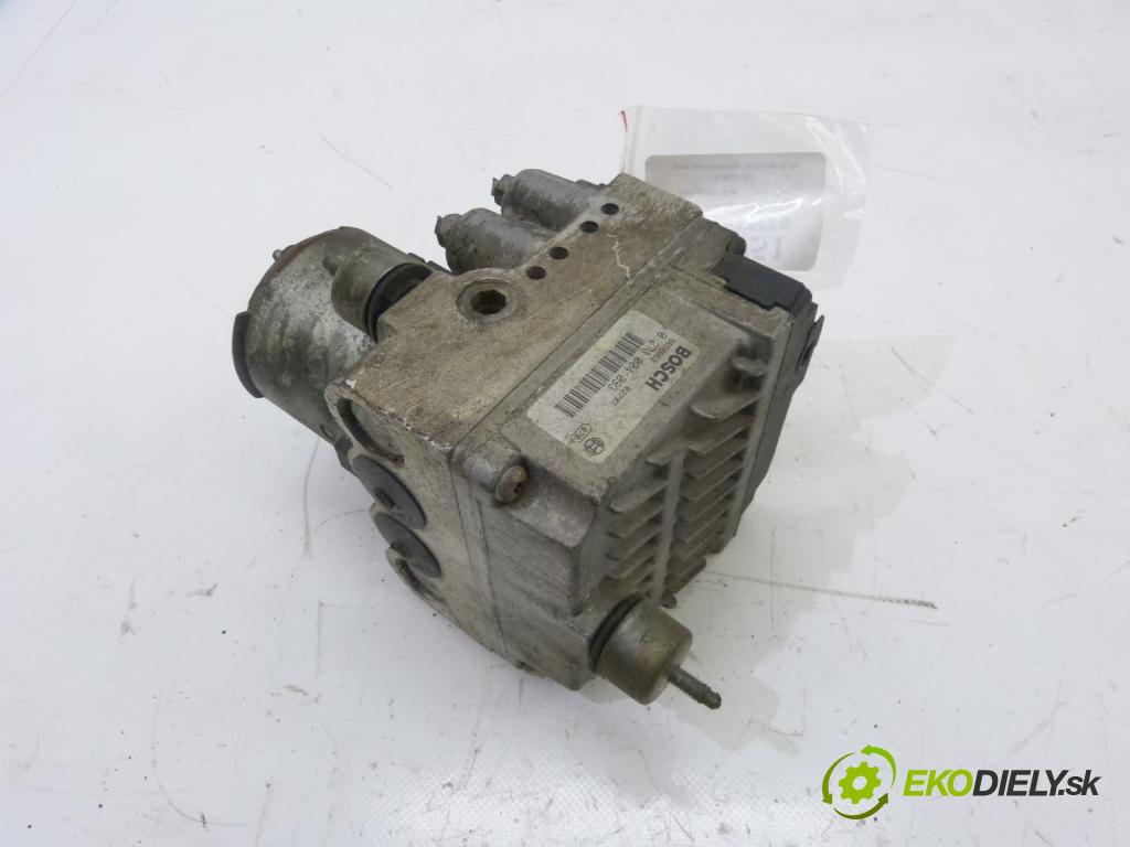 Peugeot 406 1.8 16V 110 HP  81 kW 1800 cm3  Pumpa ABS  (Pumpy ABS)