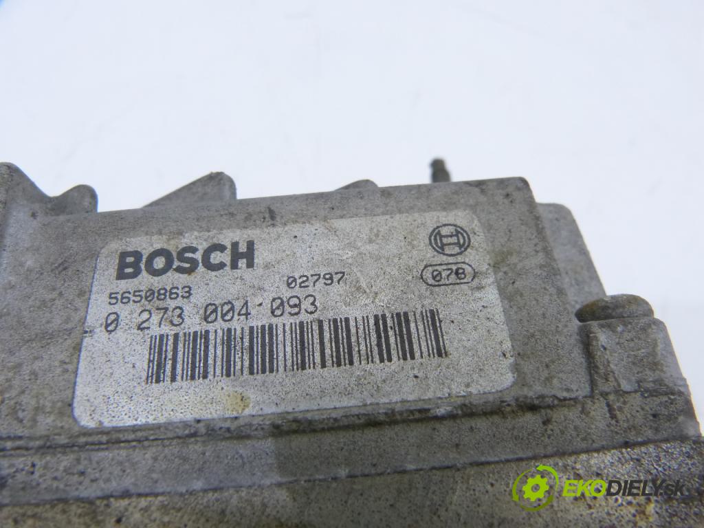 Peugeot 406 1.8 16V 110 HP  81 kW 1800 cm3  Pumpa ABS  (Pumpy ABS)