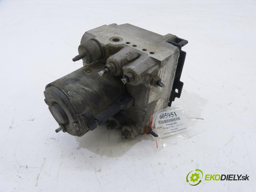 Peugeot 406 1.8 16V 110 HP  81 kW 1800 cm3  Pumpa ABS  (Pumpy ABS)