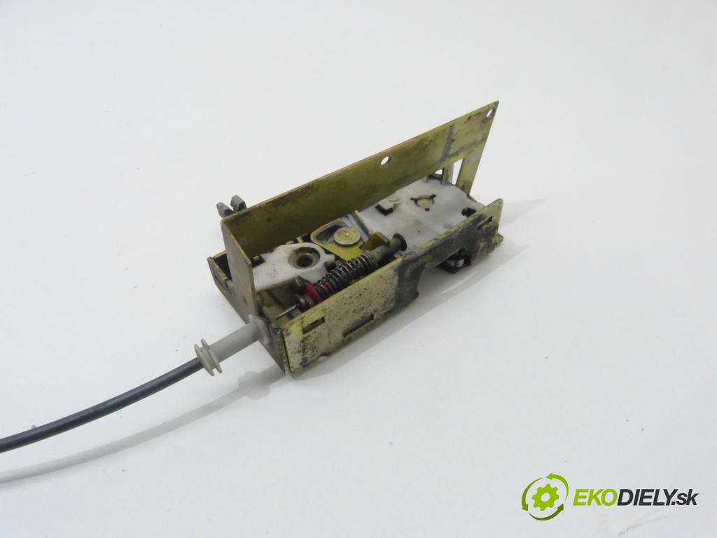 Ford Ka Mk1 1996-2008 1.3 8V   1300 cm3  zámok přední část levý