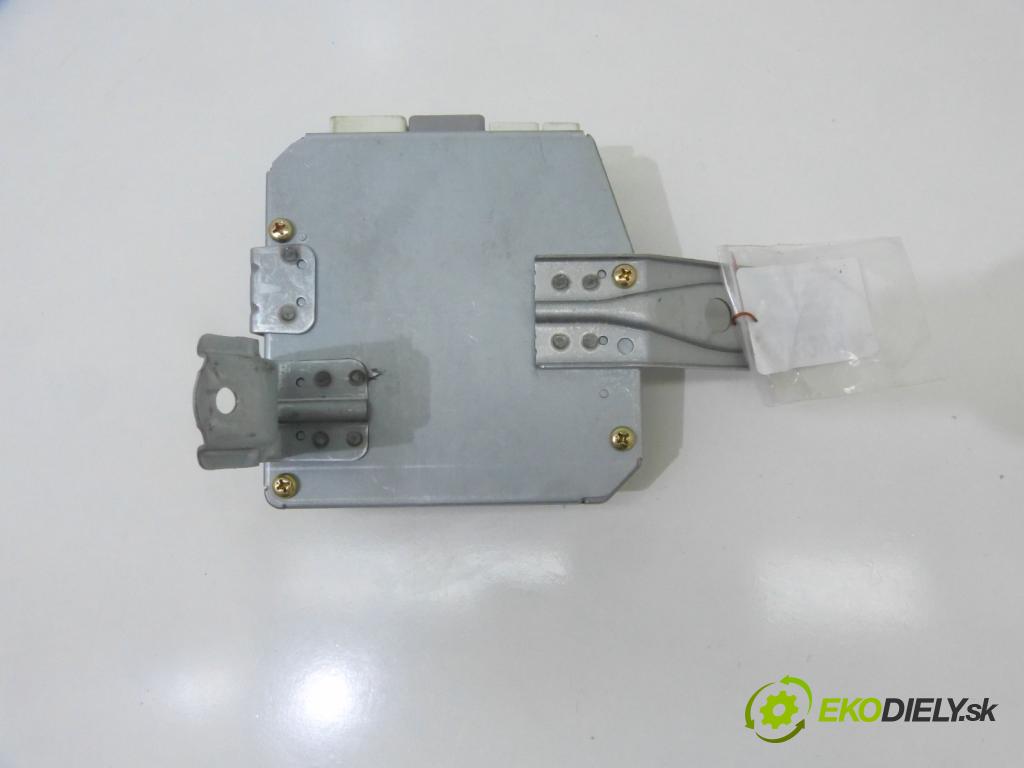 Toyota Corolla E12 2001-2009 1.6 16V VVTI 110 HP  81 kW 1600 cm3  Modul Riadiaca jednotka  (Ostatné)