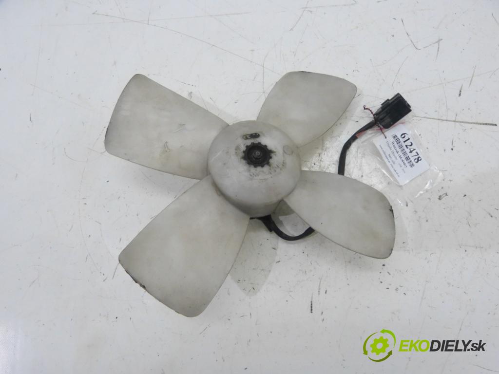 Mazda Demio 1.3 16V 63 HP  46 kW 1300 cm3  Ventilátor chladiča 