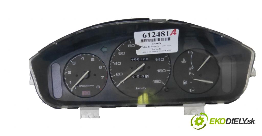 Mazda Demio 1.3 16V 63 hp  46 kW 1300 cm3  prístrojovka  (Přístrojové desky, displeje)