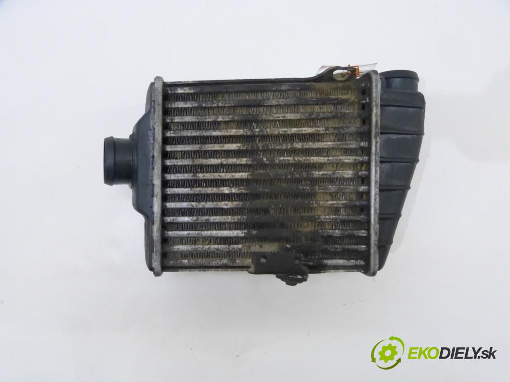 Vw Passat B4 1993-1997 1.9 TDI 90 HP  66 kW 1900 cm3  intercooler  (Intercoolery (chladiče nasávaného vzduchu))