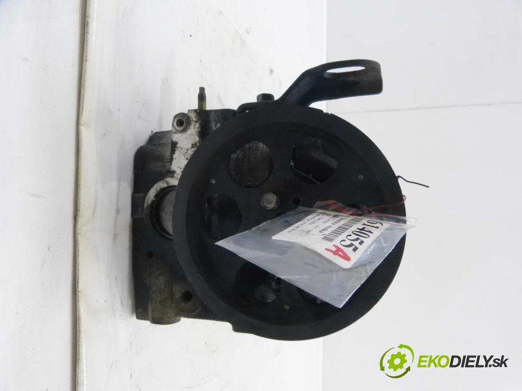 Opel Corsa B 1993-1999 1.5 TD Isuzu 67 HP  49 kW 1500 cm3  Hlava valcov Motor