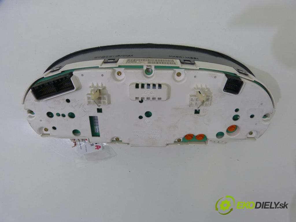 Hyundai Sonata V 2004-2009 2.4 16V 162 HP  119 kW 2400 cm3  Prístrojovka  (Prístrojové dosky, displeje)