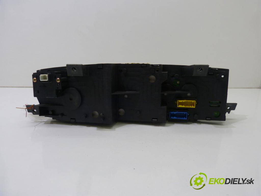 Nissan Primera P12 2001-2007 1.9 DCI 116 hp  85 kW 1900 cm3  prístrojovka  (Přístrojové desky, displeje)