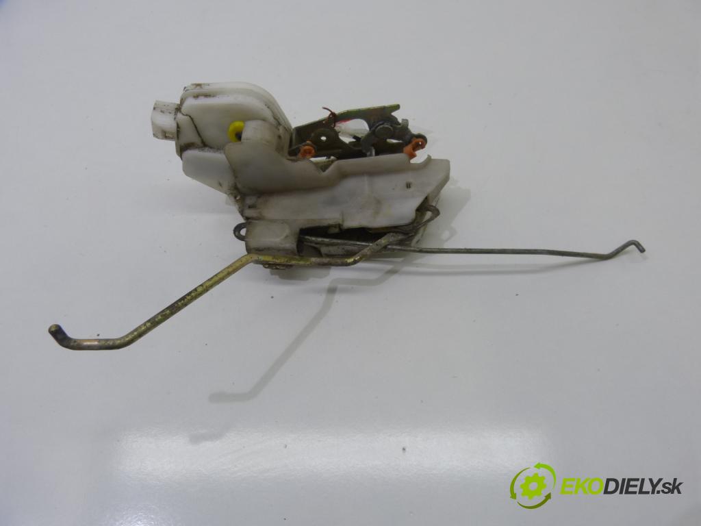Mitsubishi Galant 1993-2003 2.0 16V 136hp  100 kW 2000 cm3  zámok přední část levý
