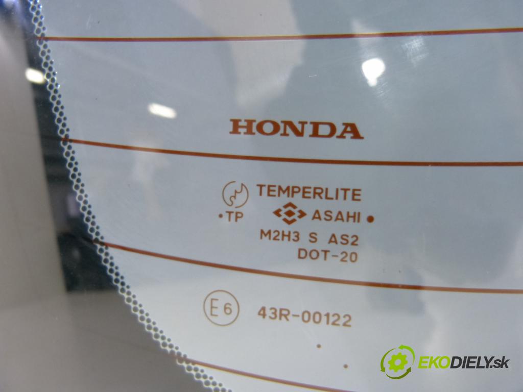 Honda Accord VII 2002-2008 2.2 i-CTDI 16V 140 HP  103 kW 2200 cm3  Okno zadná  (Sklá zadné)