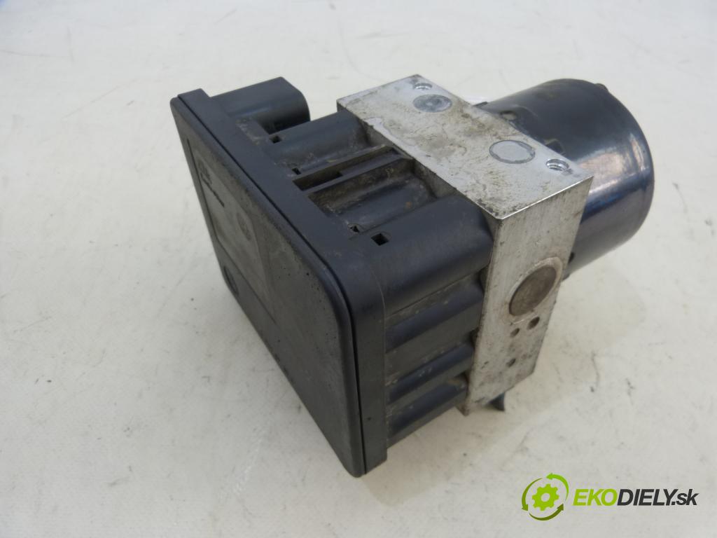 Skoda Octavia I 1996-2010 1.6 8V 102 HP  75 kW 1600 cm3  Pumpa ABS  (Pumpy ABS)
