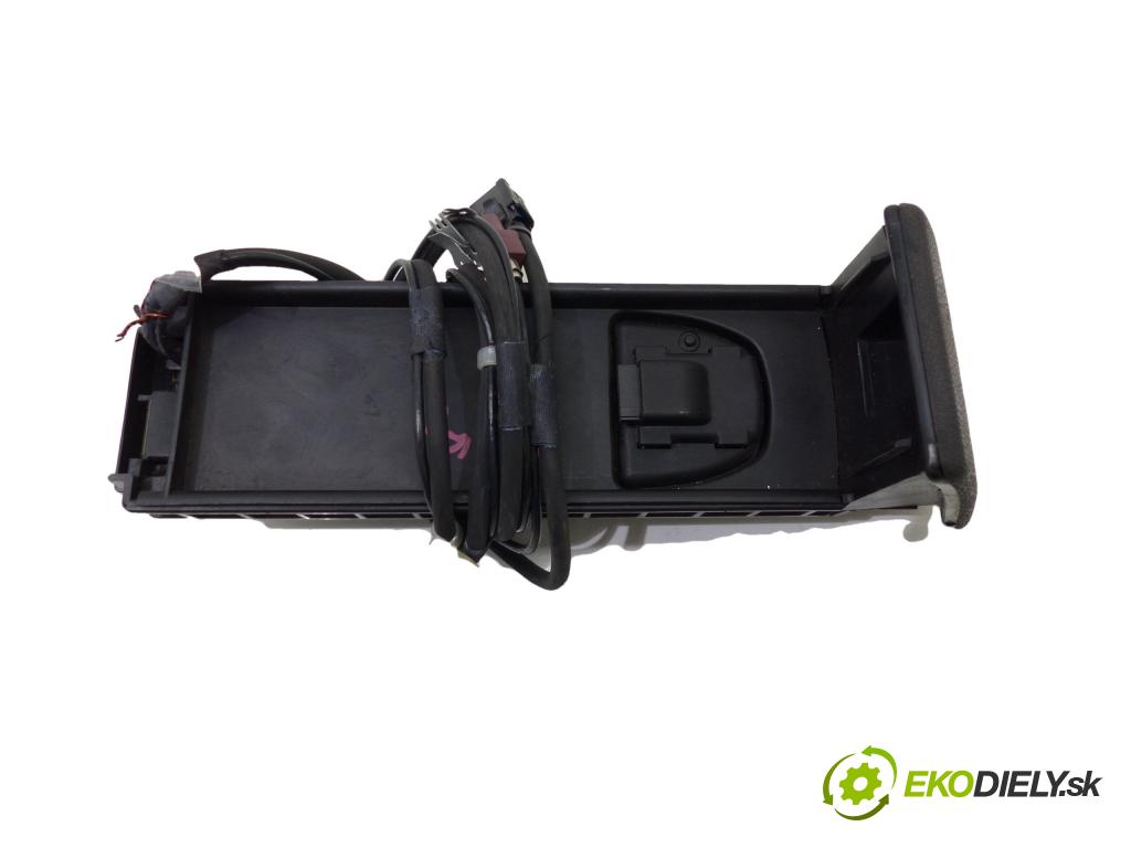 Mercedes B W245 2005-2011 2.0 CDI 109 hp  80 kW 2000 cm3  telefón  (Audio zařízení)