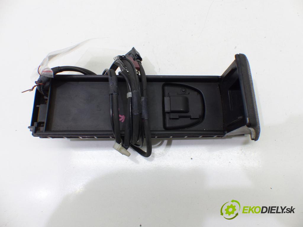 Mercedes B W245 2005-2011 2.0 CDI 109 hp  80 kW 2000 cm3  telefón  (Audio zařízení)