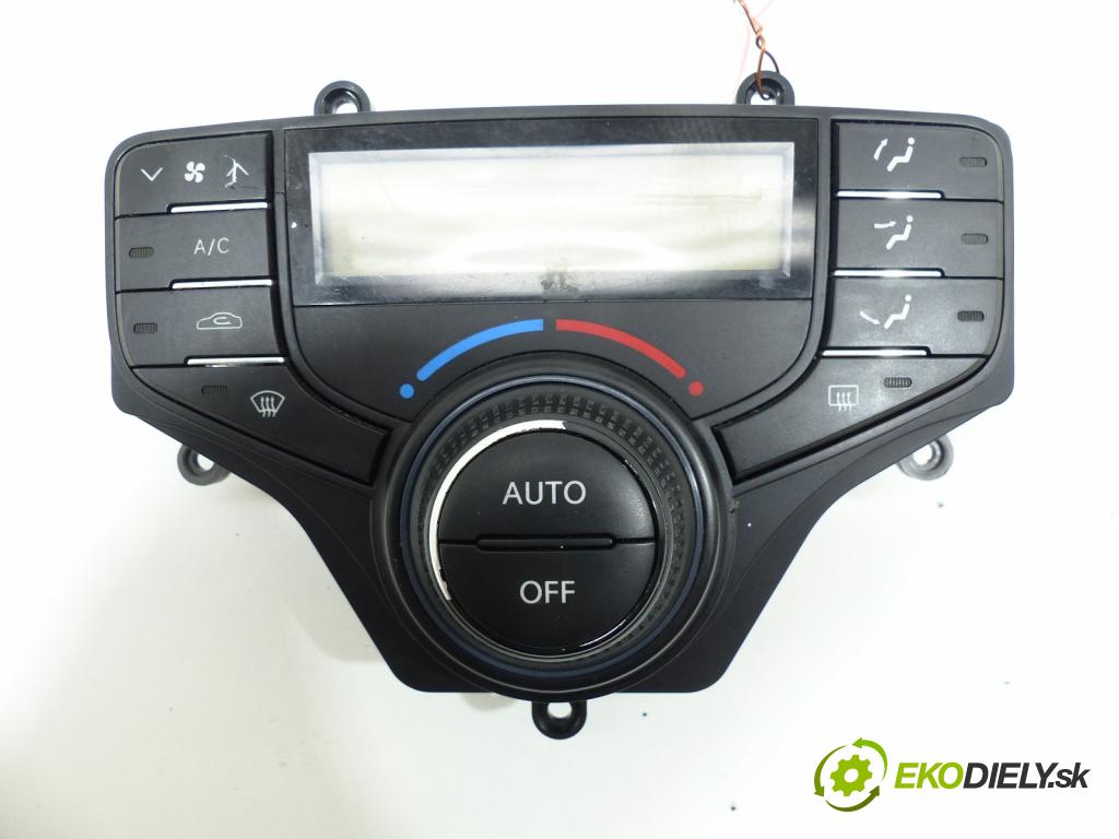 Hyundai I30 I 2007-2012 1.6 16V 125 HP  92 kW 1600 cm3  - Panel kúrenia