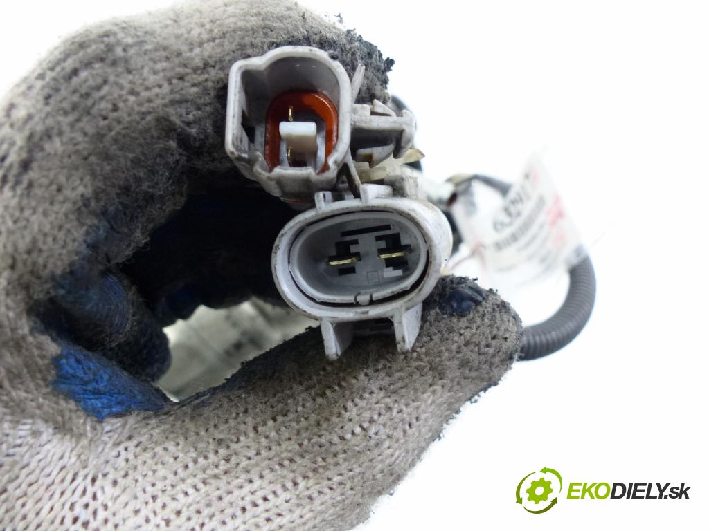 Subaru Legacy outback III 2003-2009 2.0 KAT 150 HP 110 kW 2000 cm3 Obal filtra