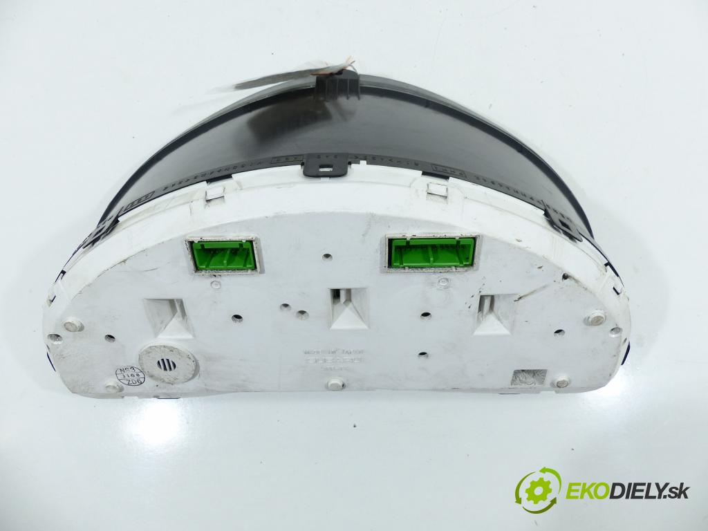 Subaru Legacy outback III 2003-2009 2.0 KAT 150 hp  110 kW 2000 cm3  prístrojovka  (Přístrojové desky, displeje)