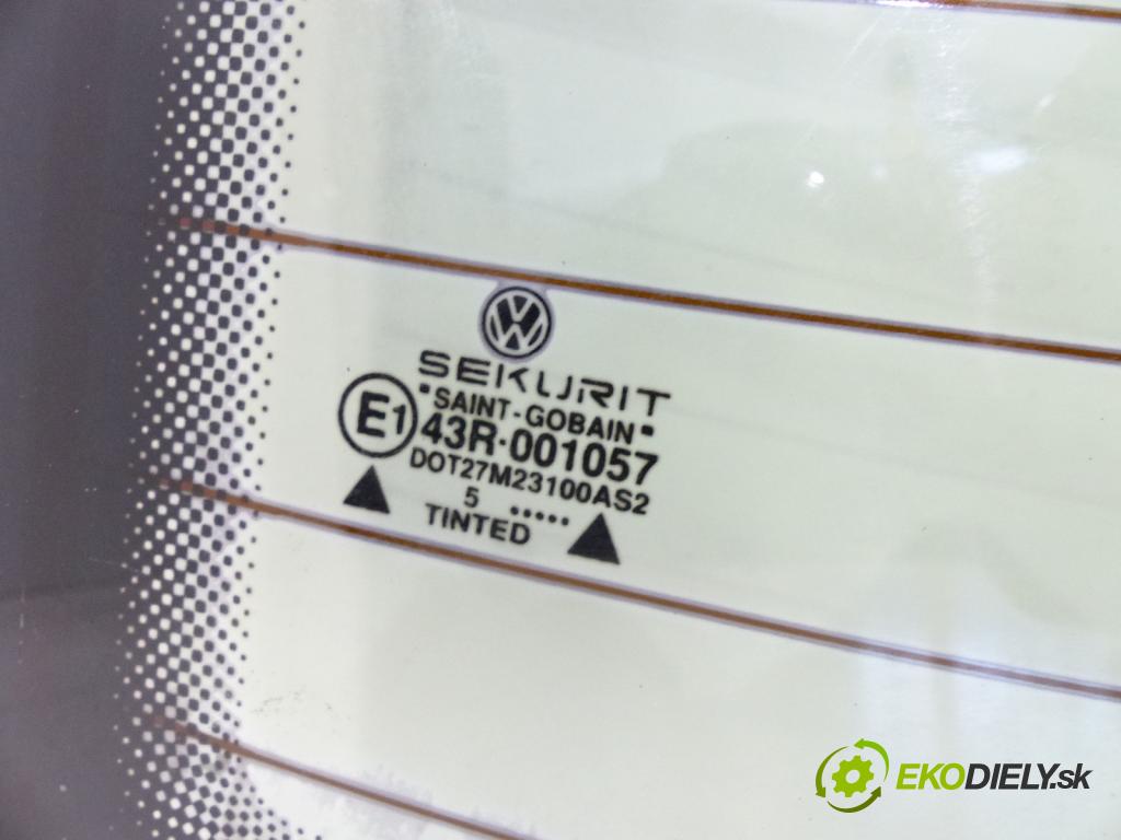 Vw Vento 1.9 TDI 90 hp  66 kW 1900 cm3  okno zadní část  (Okna zadní)