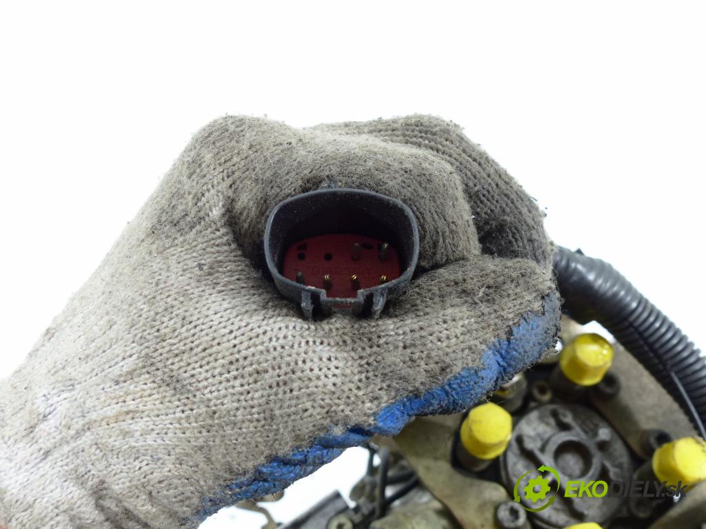 Ford Mondeo Mk1 1993-1996 1.8 TD   1800 cm3  Pumpa vstrekovacia  (Vstrekovacie čerpadlá)