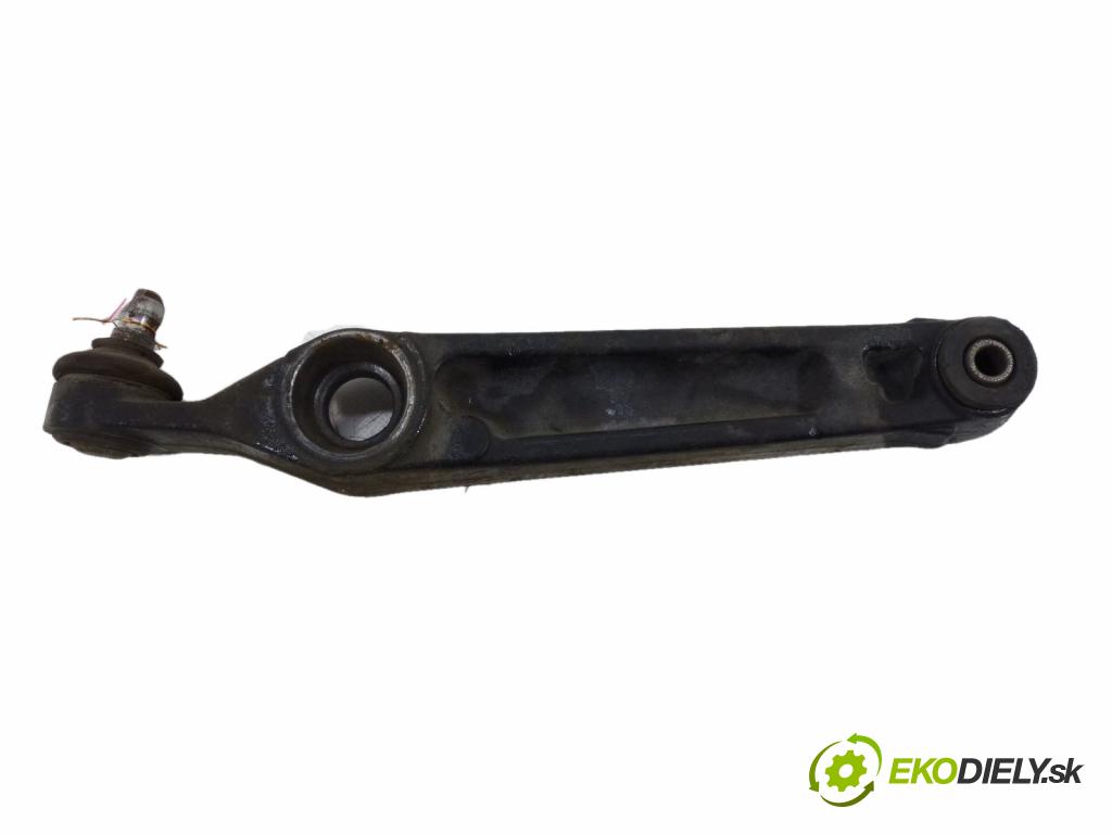 Suzuki Ignis 1.3 16V 92 HP  68 kW 1300 cm3  Rameno predný ľavy  (Ostatné)