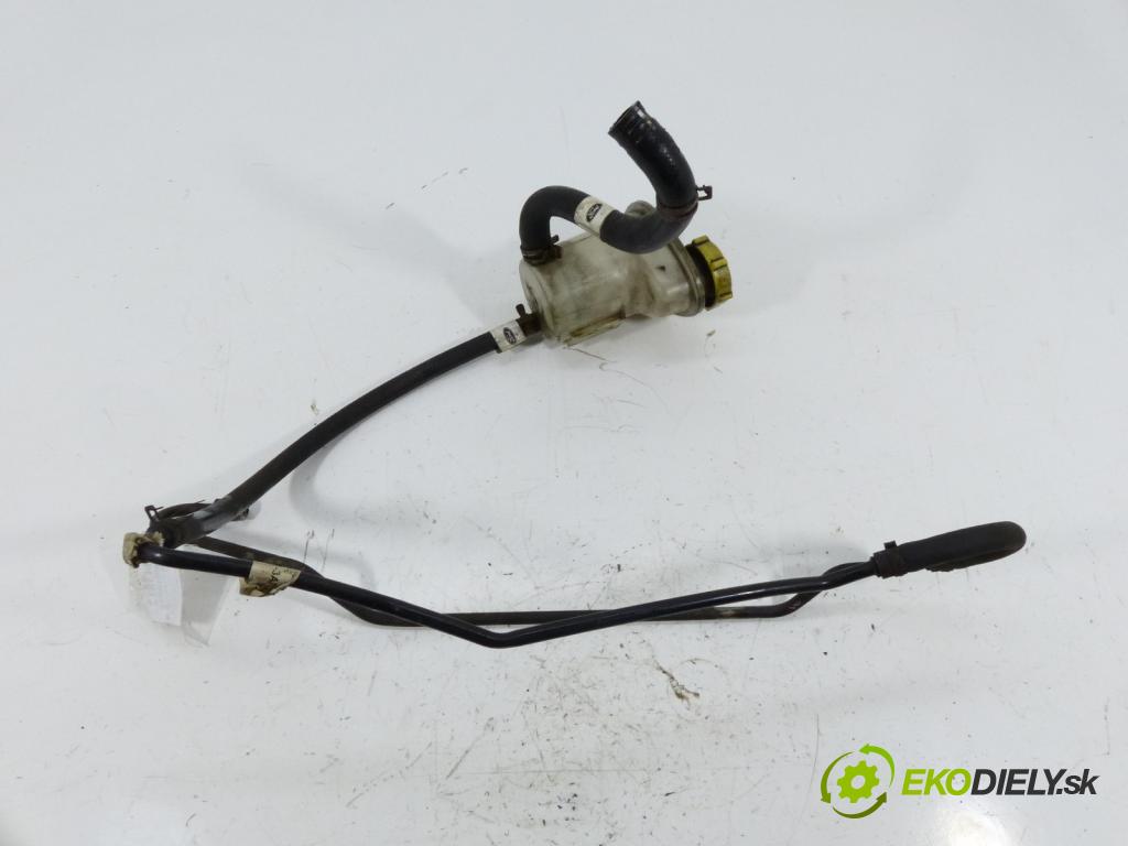 Ford Fiesta 1.3 8V   1300 cm3  Rúrka servočerpadlo