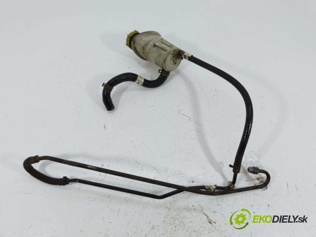 Ford Fiesta 1.3 8V   1300 cm3  Rúrka servočerpadlo