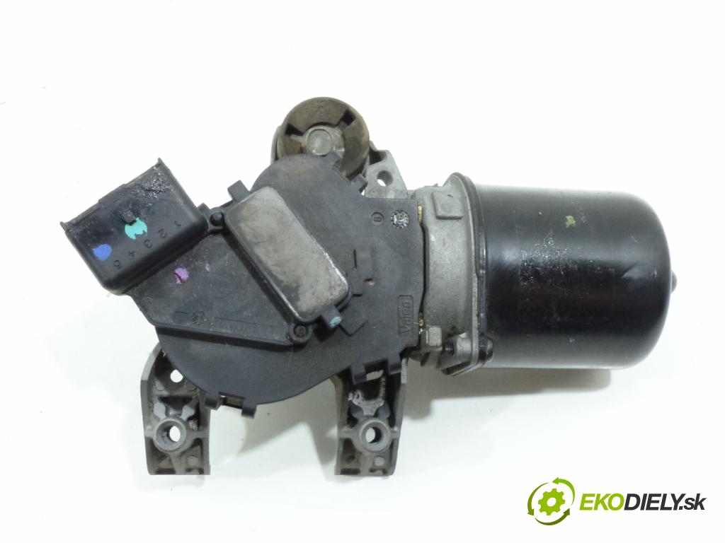 Citroen C3 2002-2009 1.4 8V 73 hp  54 kW 1400 cm3  motor stěračů přední část