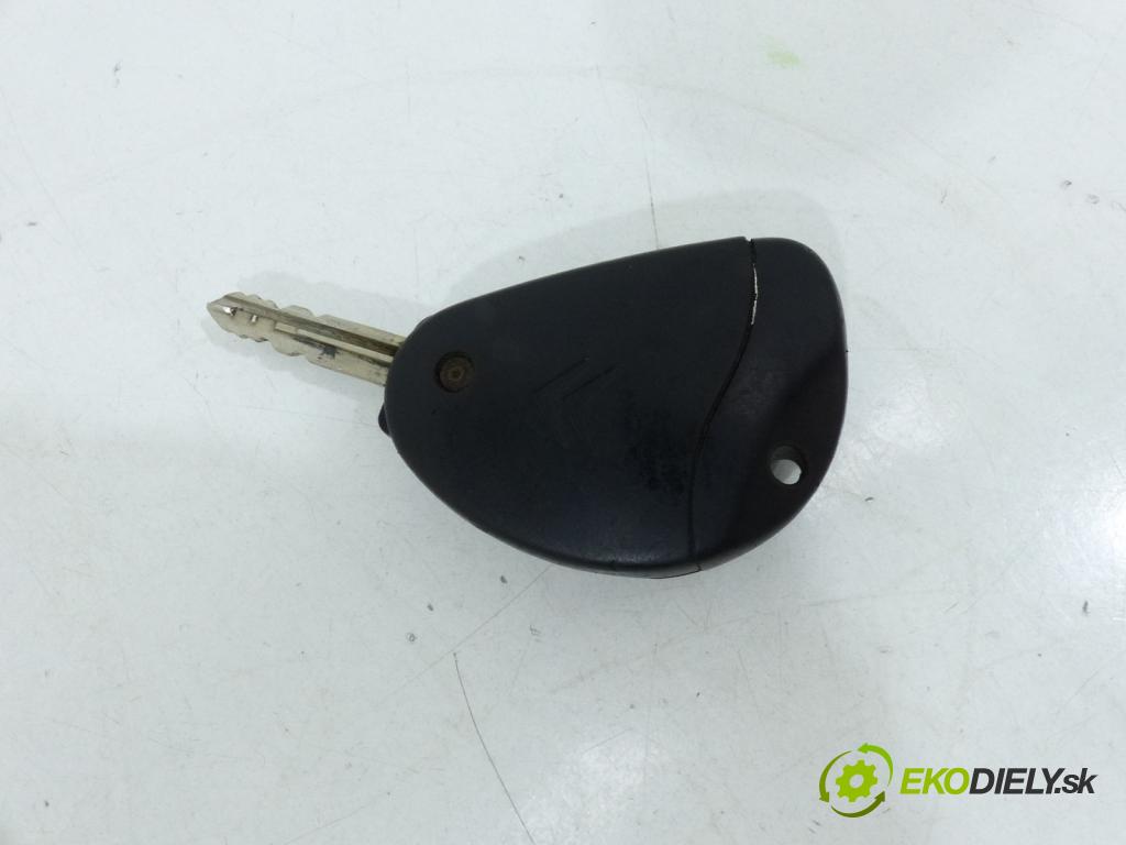 Citroen Xantia 2.0 HDI 109 hp  80 kW 2000 cm3  spínačka  (Spínací skříňky a klíče)