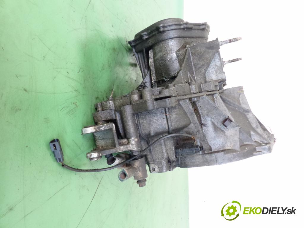Ford Puma 1.7 16V 125 HP 92 kW 1700 cm3 Prevodovka - manuálne