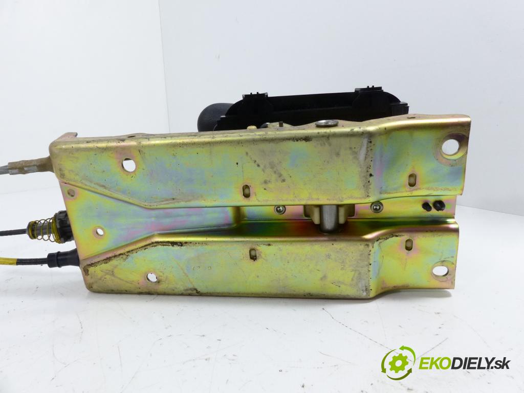 Jeep Grand Cherokee WJ 1998-2004 3.1 TD 140 HP  103 kW 3100 cm3  Kulisa - -  (Rýchlostné páky / kulisy)